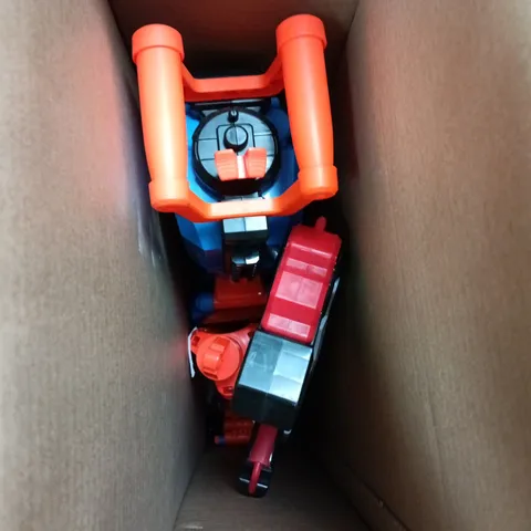 BOX CONTAINING APPROXIMATELY 2 LARGE TOYS 