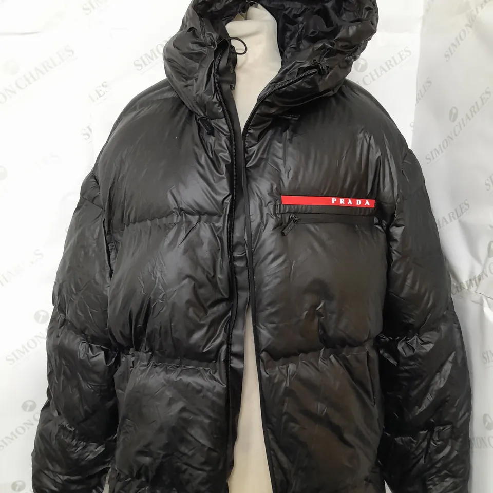 PRADA HEAVY PADDED PUFFER JACKET WITH HOOD IN BLACK - XL