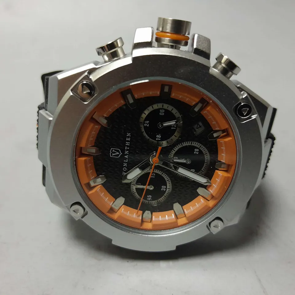 MENS VONLANTHEN CHRONOGRAPH WATCH – V200 – TEXTURED DIAL – 3ATM WATER RESISTANT – BLACK RUBBER STRAP