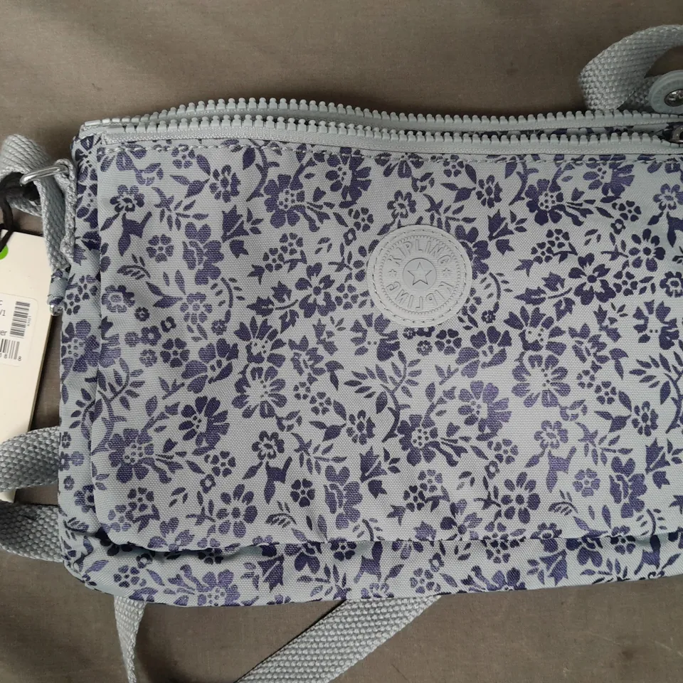 KIPLING BASIC BAG IN BLUE FLORAL