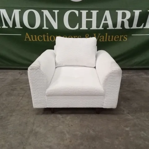 RUNE FABRIC CHAIR - NATURAL