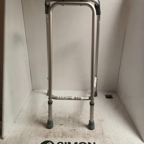 TRULIFE WALKING FRAME NARROW MEDIUM (760-835MM)