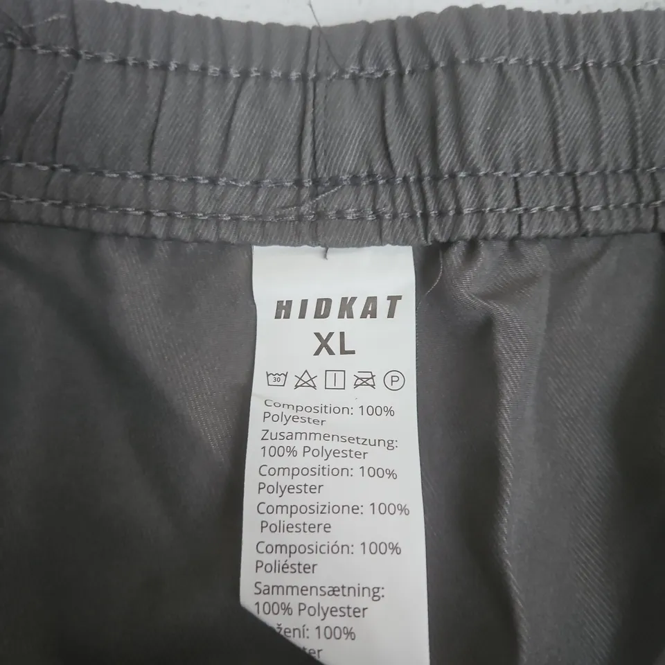 HIDKAT CARGO SHORTS – XL – 100% POLYESTER