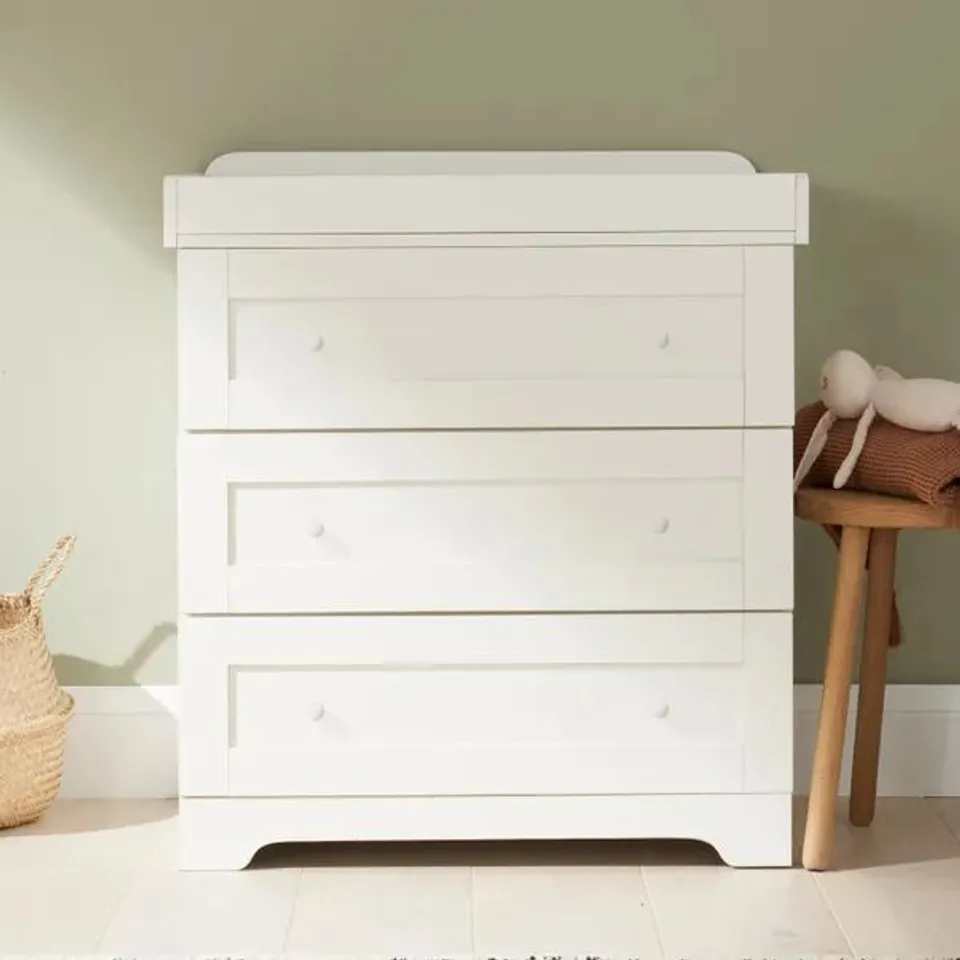 BOXED TUTTI BAMBINI RIO 3 DRAWER CHEST CHANGER WHITE (2 BOXES)