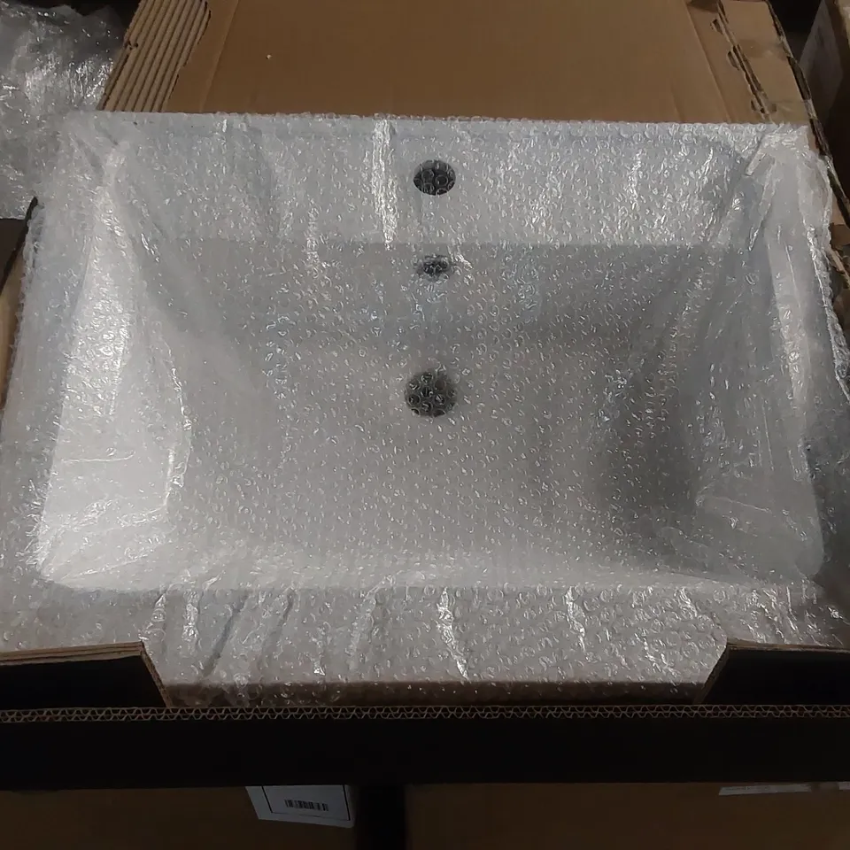 BOXED AQUA DART HARBY 600mm STONE RESIN BASIN - WHITE (1 BOX)