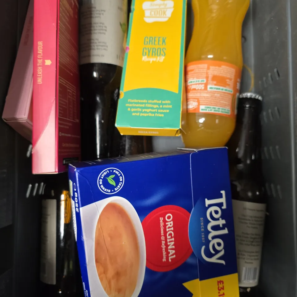 APPROXIMATELY 15 ASSORTED FOOD/DRINK PRODUCTS TO INCLUDE CADBURYS BAR, TETLEY TEA, PROTEIN ICED COFFEE ETC 