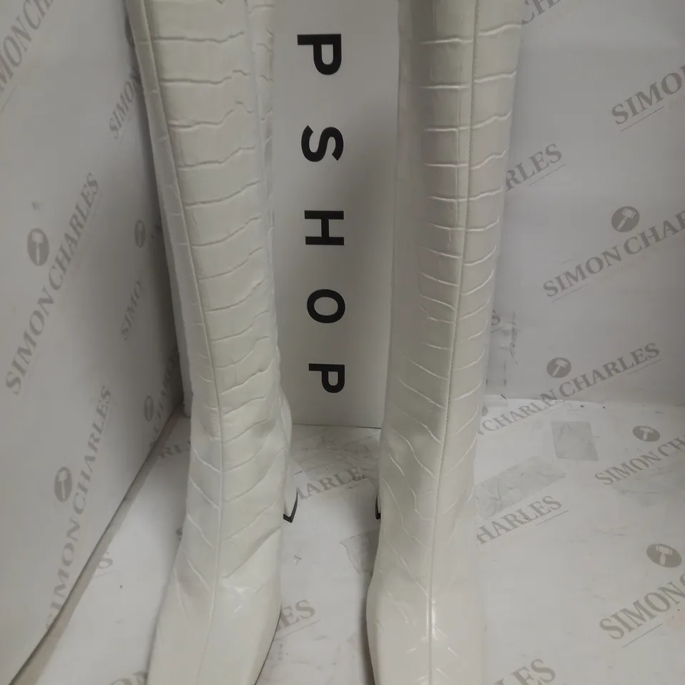 TOPSHOP UK4 TULA MID KNEE HIGH WHITE SNAKESKIN PRINT BOOT 