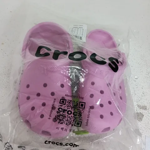 PINK CROCK SIZE J4