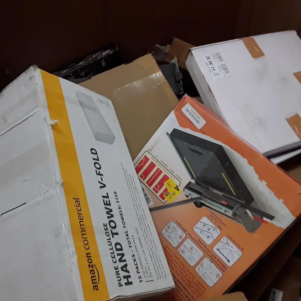 PALLET TO CONTAIN AN ASSORTMENT OF HOUSEHOLD ITEMS TO INCLUDE VIOLIN, LIGHT SHADES, VINYL FLOOR CUTTER AND FOOT RELAXATION SPA