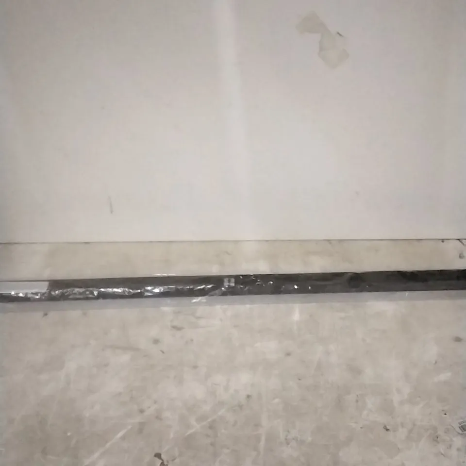 BOXED LONG WALL MOUNTED LIGHT HOLDER 100CM 