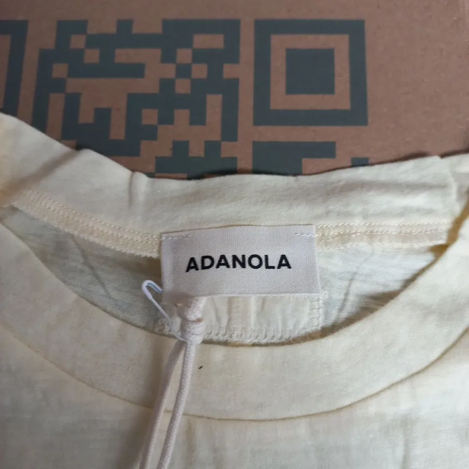 SLUG LOUNGE BABY TEE - BUTTER CREAM XS (ADANOLA)