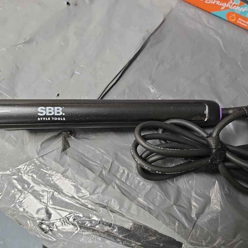 SBB STYLE TOOLS SLEEK AND CHIC CERAMIC STRAIGHTENER