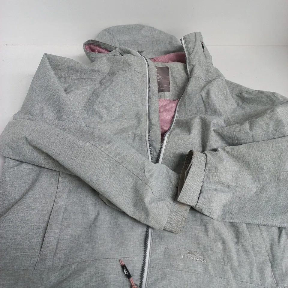 TRESPASS WATERPROOF JACKET – UK 18