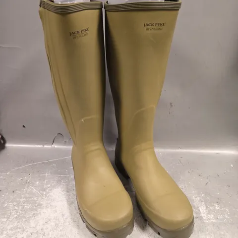 JACK PYKE WELLINGTON BOOTS - 7
