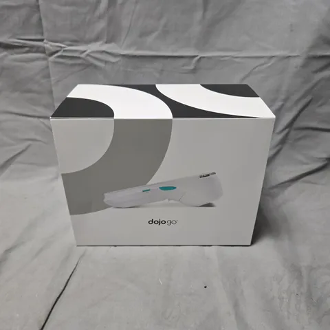 DOJO GO HANDHELD TOUCHSCREEN CARD READER – WHITE, BOXED