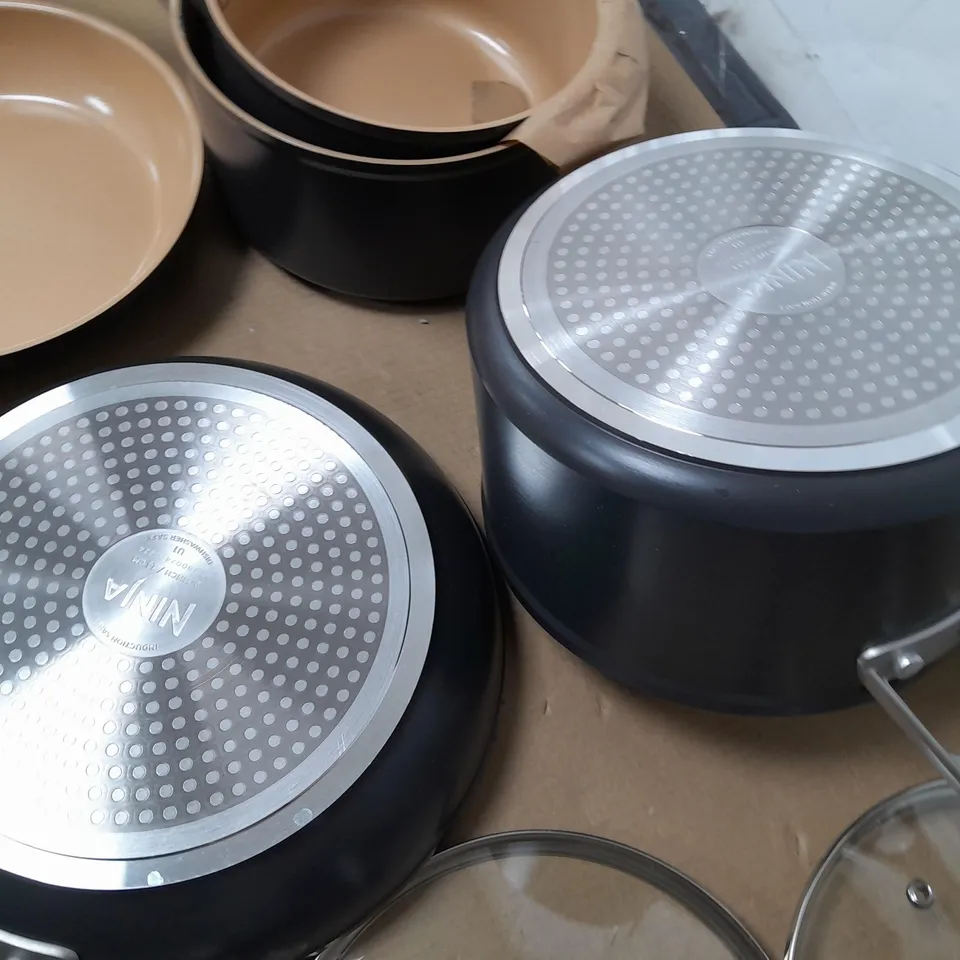 NINJA EXTENDED LIFE CERAMIC 5 PIECE COOKWARE SET CW95000UK