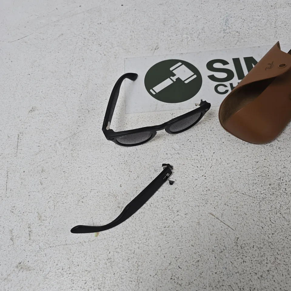 DAMAGED RAY BAN META GLASSES