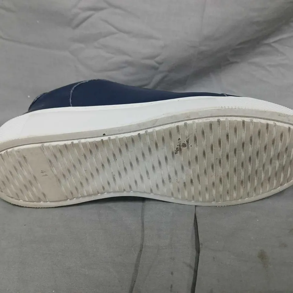RUTH LANGSFORD LEATHER WEDGE TRAINERS – NAVY, WOMEN’S SHOES - SIZE 8