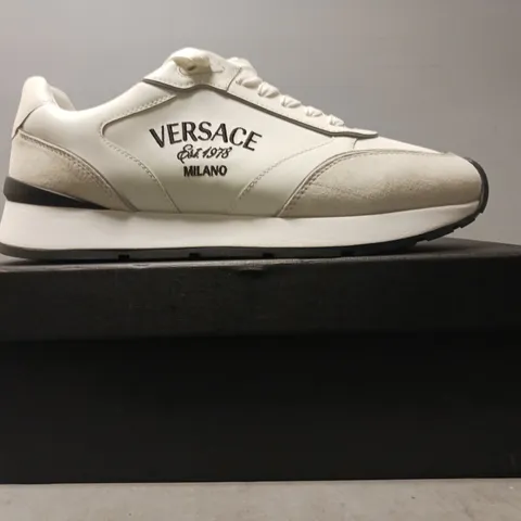 BOXED PAIR OF VERSACE NEW LOGO SNEAKERS IN WHITE UK SIZE 9