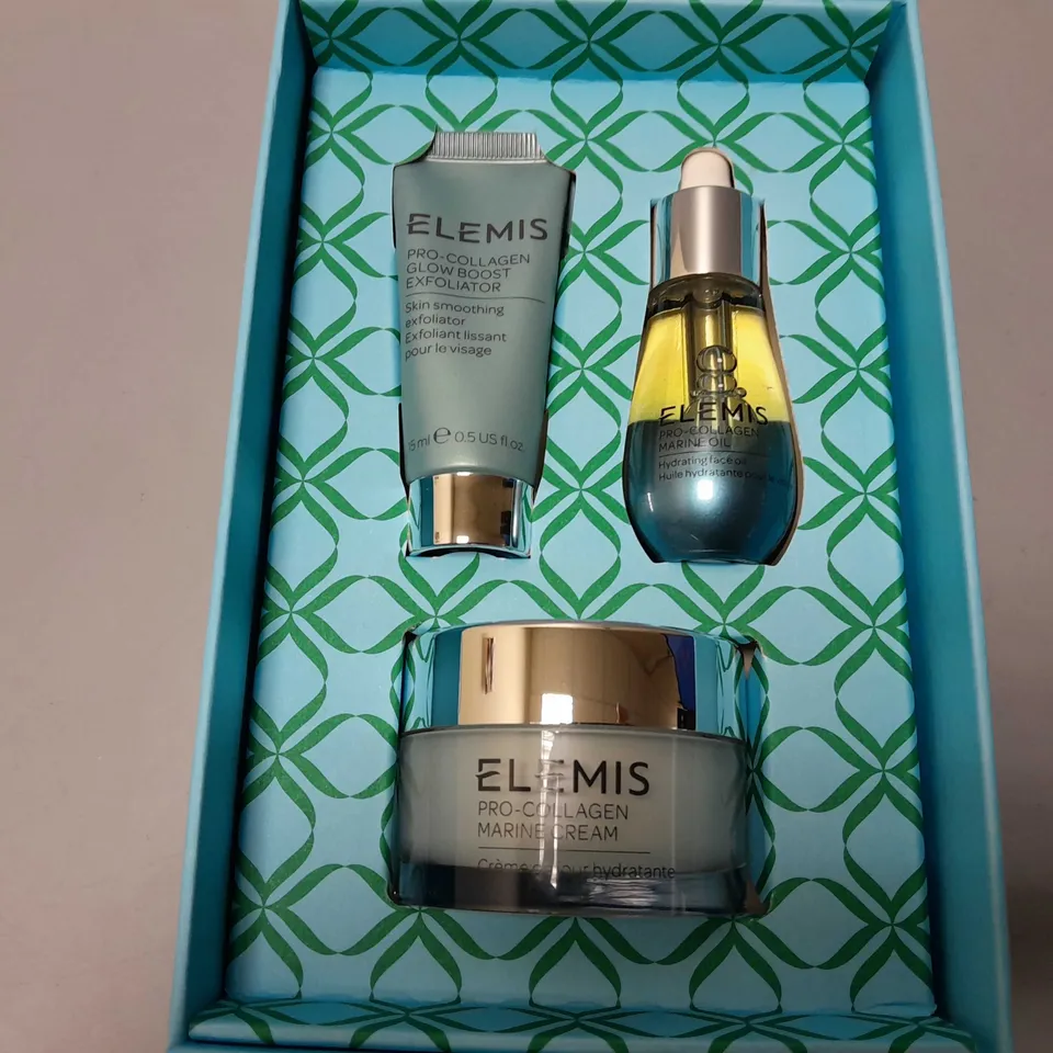 BOXED ELEMIS THE PRO-COLLAGEN SKIN TRIO TREAT 