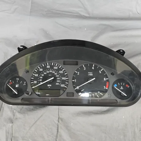 BMW Instrument Cluster – Motometer OEM Gauge Module (Vehicle Part)