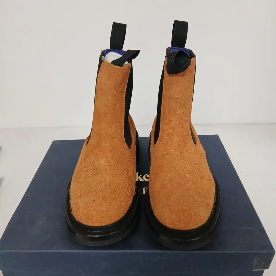 TRICKER'S BURBERRY CHELSEA BOOTS – WARM CARAMEL SUEDE, UK 6