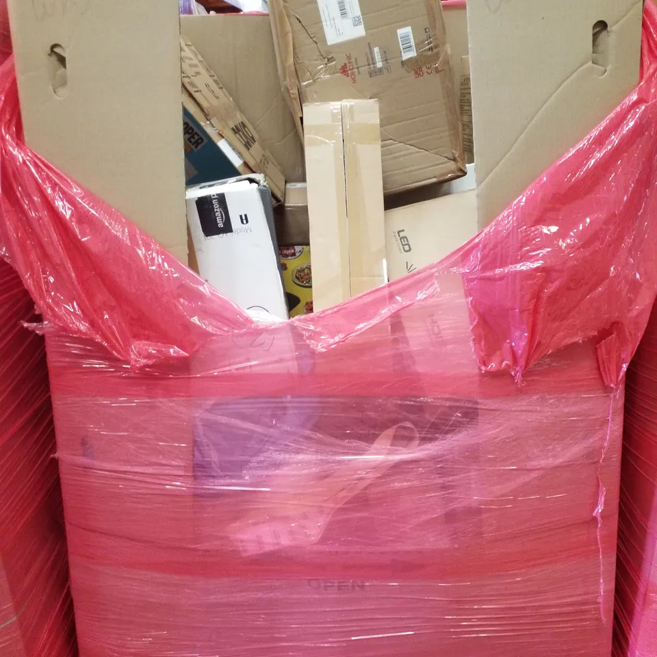 PALLET CONTAINING ASSORTED PRODUCTS INCLUDING DEHUMIDIFIER, TOILET SEAT, JIGSAW PUZZLE BOARD, AUDIO TURNTABLE & HUNGARIAN GOOSE DOWN DUVET