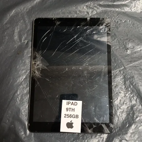 APPLE IPAD 8TH GEN TABLET - A2270