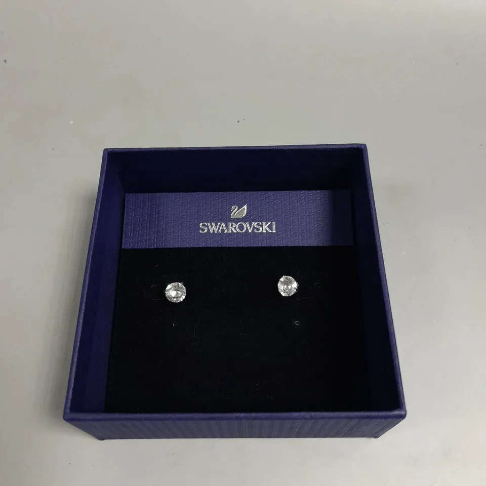 SWAROVSKI CRYSTAL STUD EARRINGS 