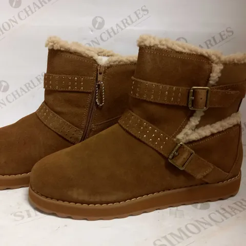 SKETCHERS MID BUCKLE BOOTS UK SIZE 7