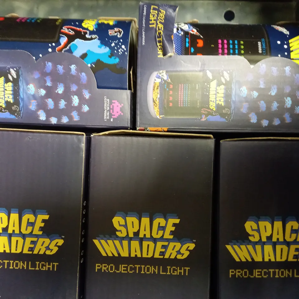 LOT OF 6 SPACE INVADERS PROJECTOR LIGHTS