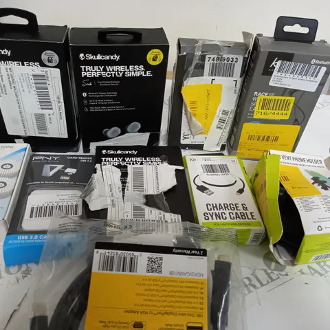 APPRROXIMETELY 10 ASSORTED ELECTRICAL ITEMS INCLUDING, SKULLCANDY AND KS WIRELESS EARPHONES