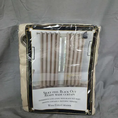 TOPAZ SILKY FEEL BLACK OUT READY MADE CURTAIN – EYELET HEADER, CREAM