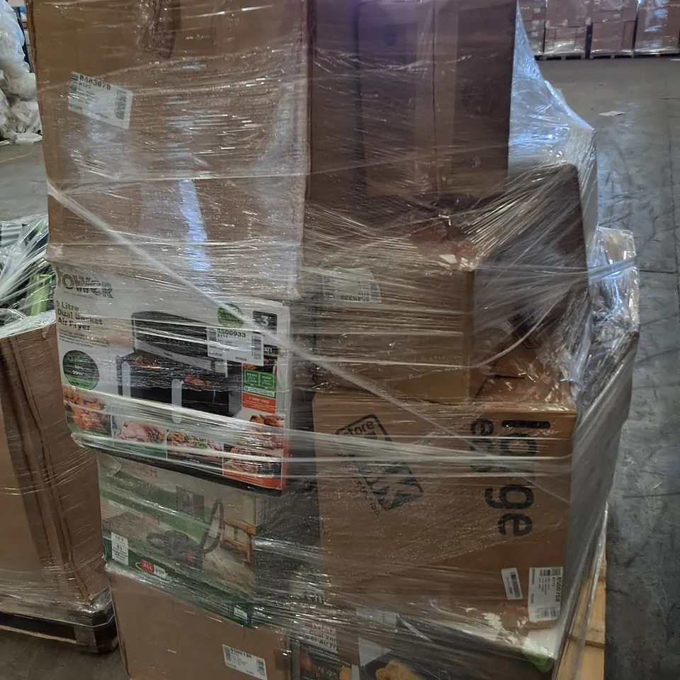 PALLET OF APPROXIMATELY 20 UNPROCESSED RAW RETURN HOUSEHOLD AND ELECTRICAL GOODS TO INCLUDE;