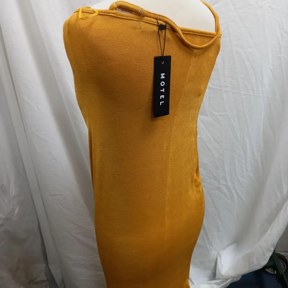 WOMANS MOTEL KIYOMI MANGO DRESS 