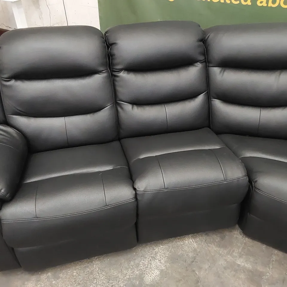 DESIGNER 5 SEATER CURVED LEATHER UPHOLSTERED MANUAL RECLINER SOFA - BLACK