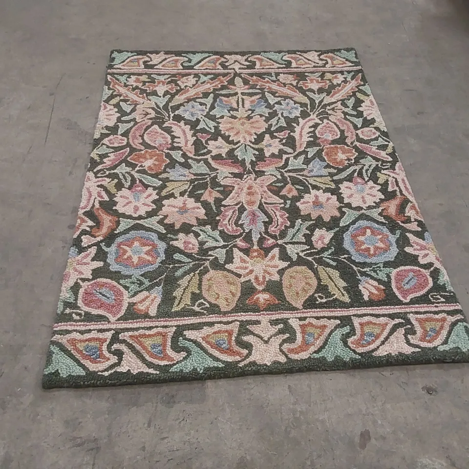 QUALITY DESIGNER AREA RUG - APPROXIMATELY 166 x 116cm