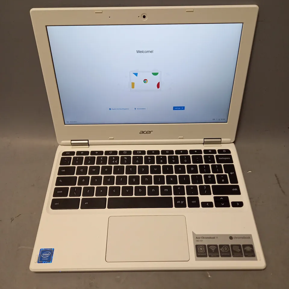 ACER CHROMEBOOK 11 CB3-132 LAPTOP IN WHITE