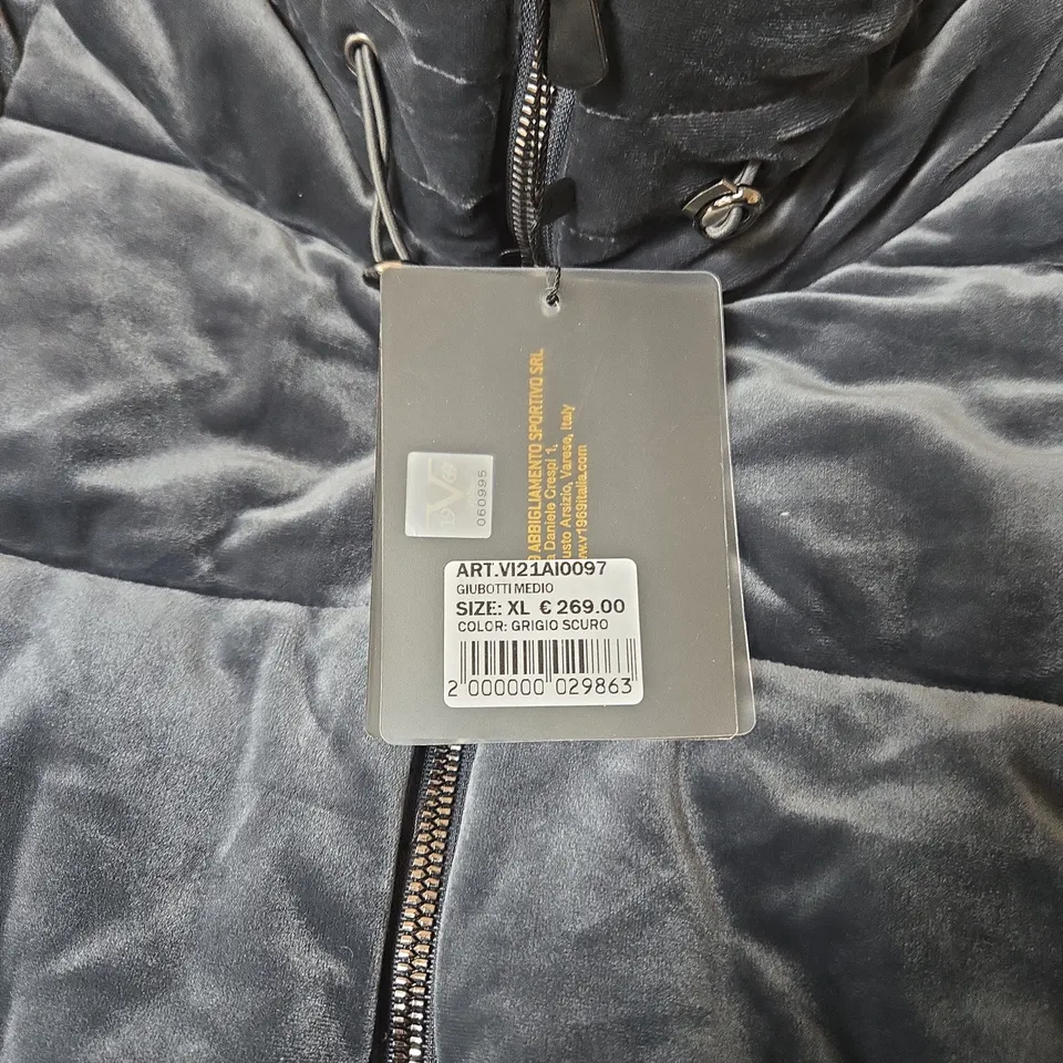 V 1969 ITALIA GRIGIO SCURO JACKET XL WITH TAGS