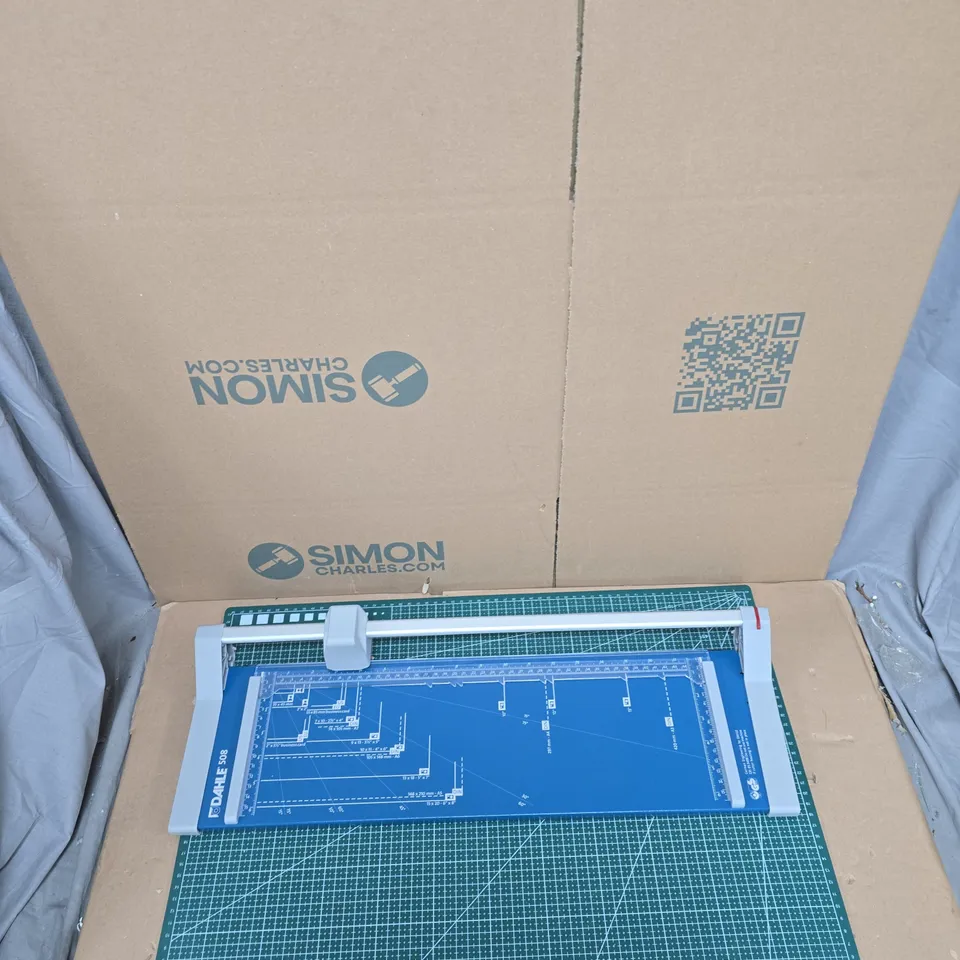 DAHLE 508 PAPER TRIMMER – BLUE CUTTING GUILLOTINE (BOXED)