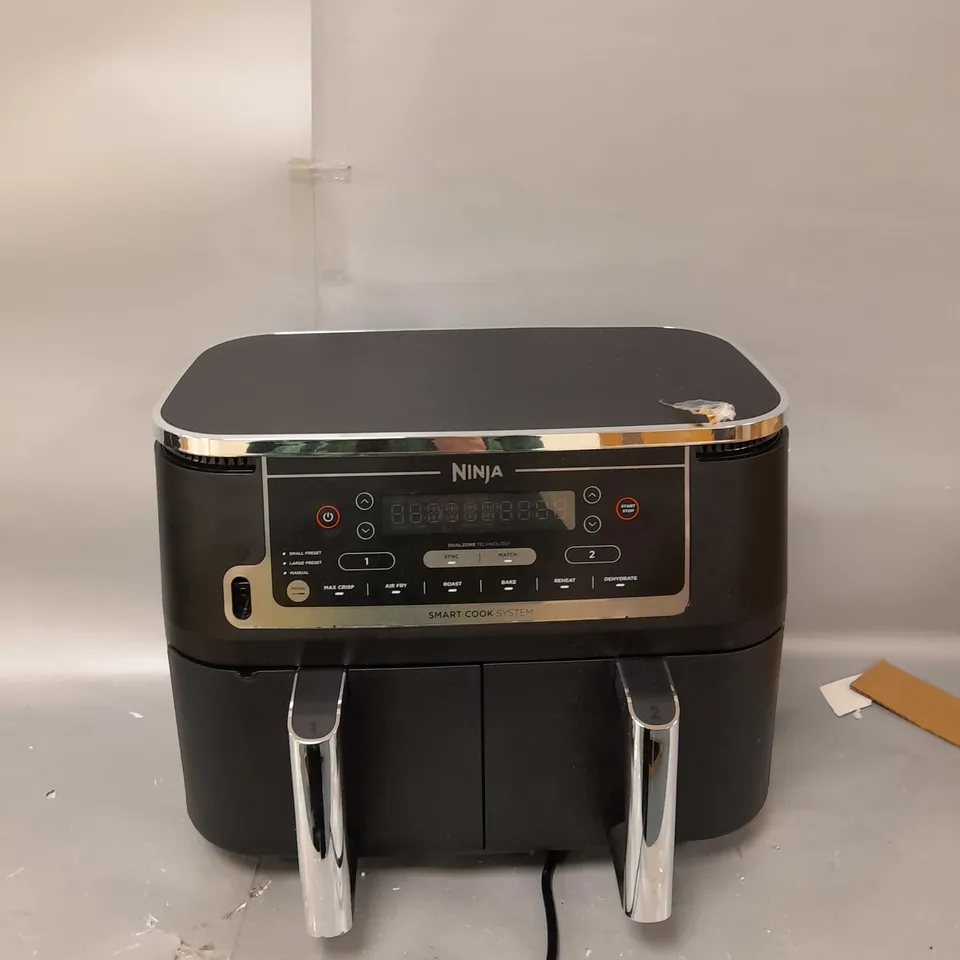 BOXED NINJA FOODI MAX DUALZONE AIR FRYER AF451UK