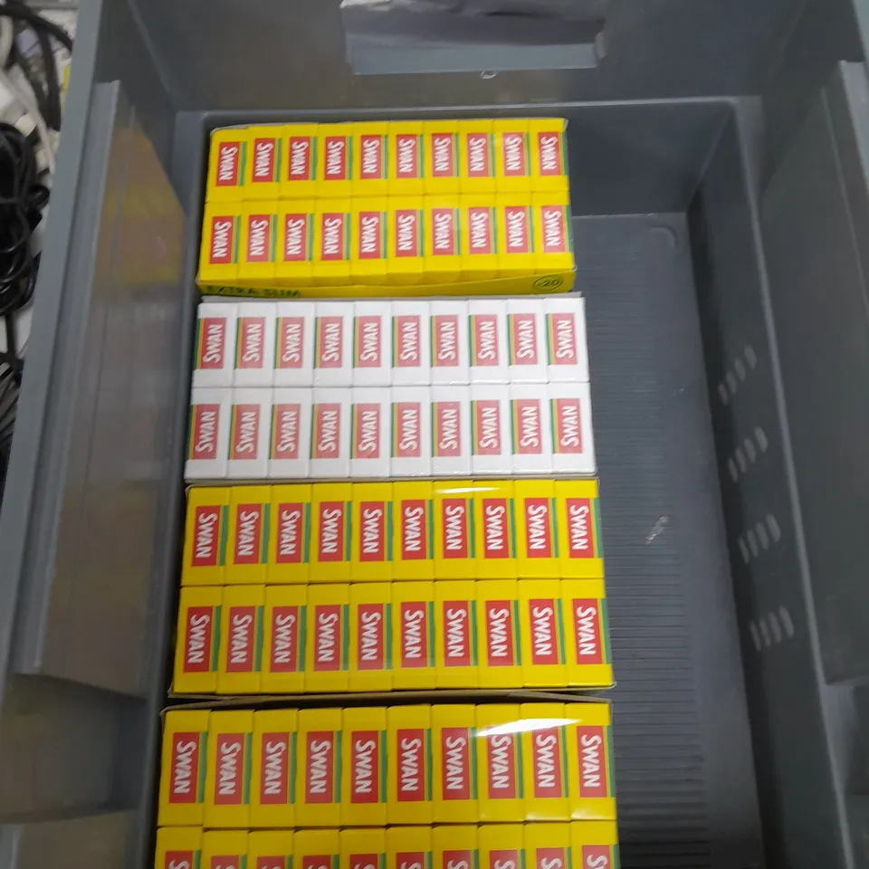 LOT OF ASSORTED SWAN FILTER PAPERS, ZIGZAG AND RAW