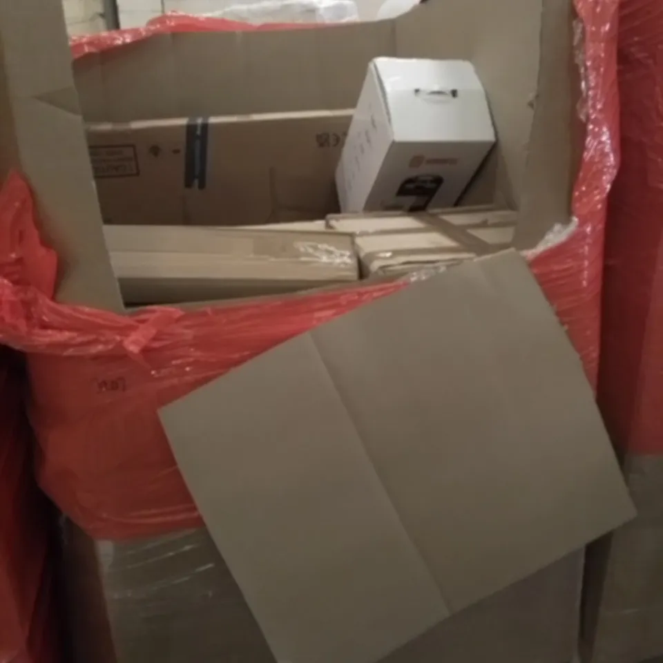 PALLET OF ASSORTED HOUSEHOLD ITEMS TO INCLUDE KITCHEN TOY SET, HORNFEL HEATER AND SMART MOON LIGHT