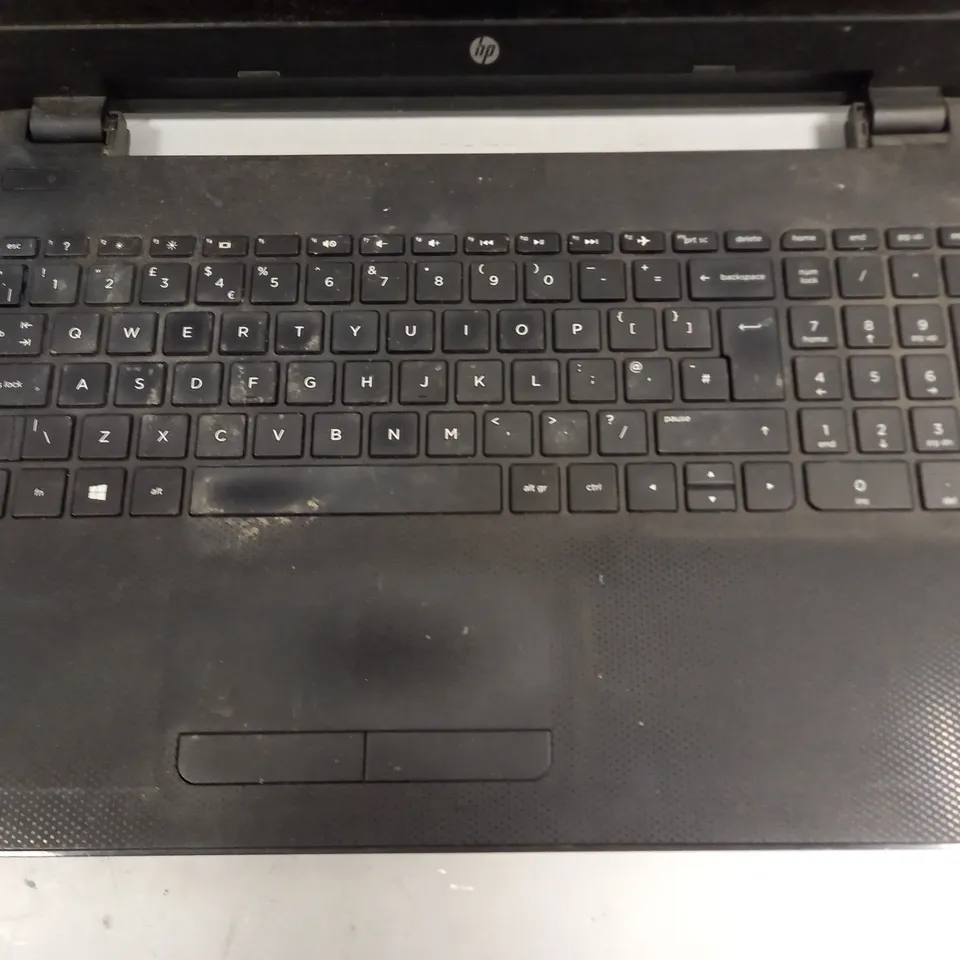UNBOXED HP PAVILLION TPN-C125 LAPTOP