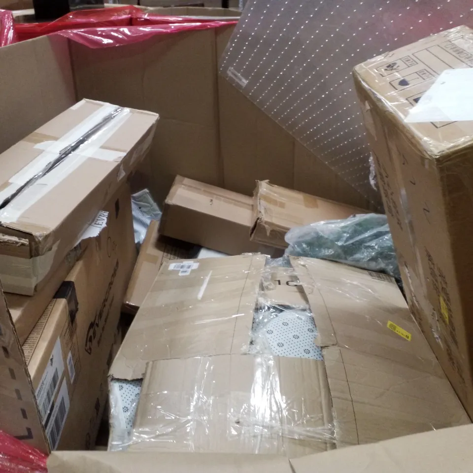 PALLET CONTAINING ASSORTED PRODUCTS INCLUDING MOSQUITO NET, PORTABLE BED RAIL, AREA RUG, KIDS SCOOTER & CHAIR MAT