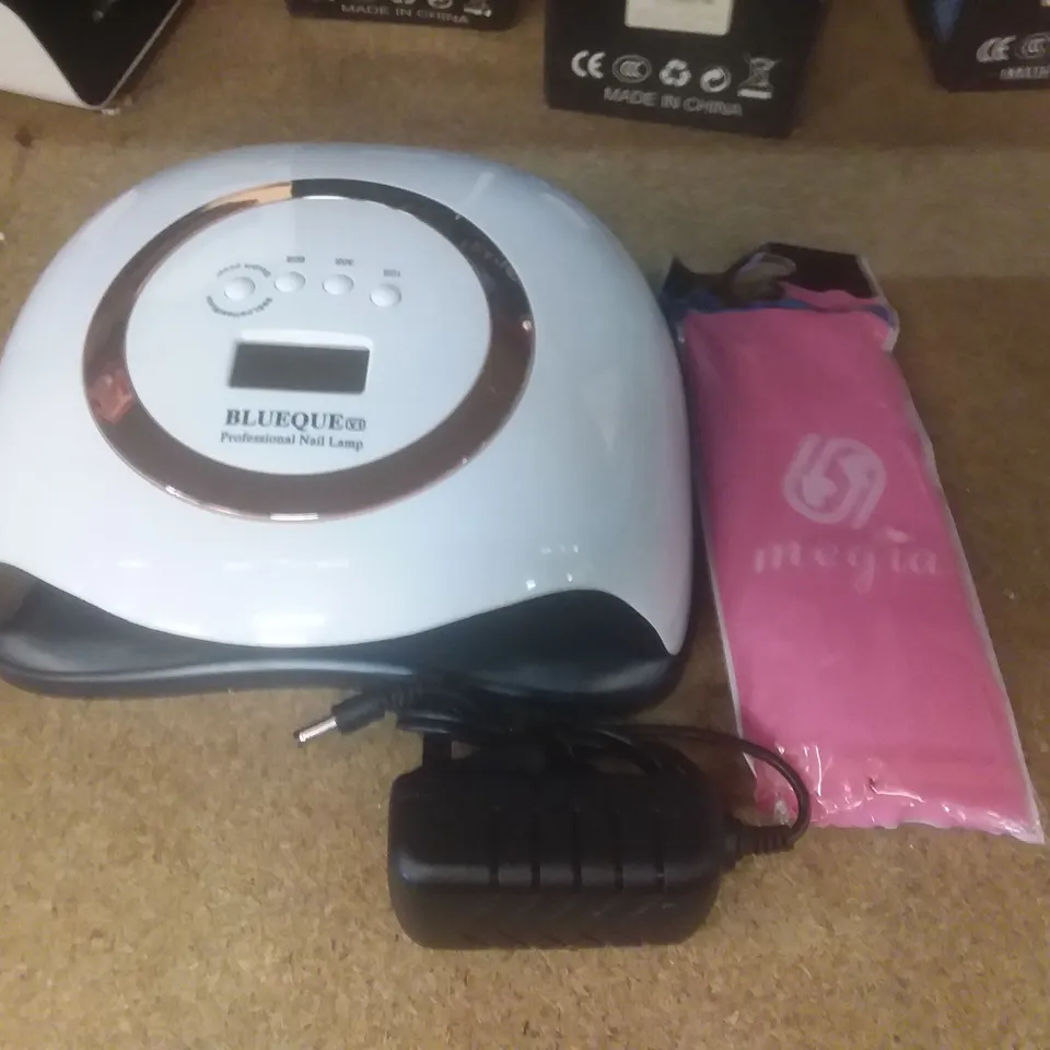 BLUEQUE PROFESSIONAL NAIL LAMP 