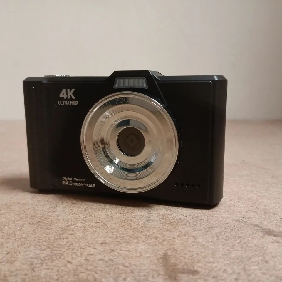 DIGITAL CAMERA – 4K ULTRA HD, 18X ZOOM, BLACK