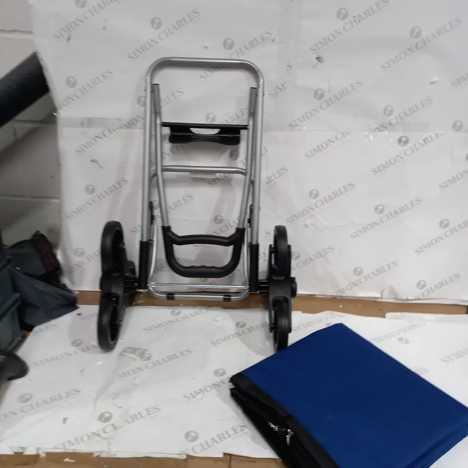 LOCKNLOCK INSULATED SHOPPING TROLLEY - NO BOX