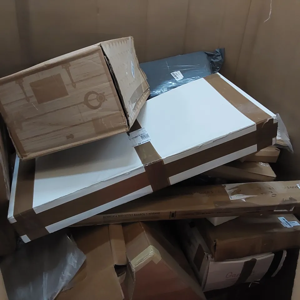 PALLET OF ASSORTED CONSUMER GOODS AND FURNITURE PRODUCTS TO INCLUDE; 30M WATER HOSE, PREMIUM AIR BED, PRESSURE WASHER, LIGHTED LED ARTIFICIAL BIRCH TREE, KID'S SUITCASE ECT.