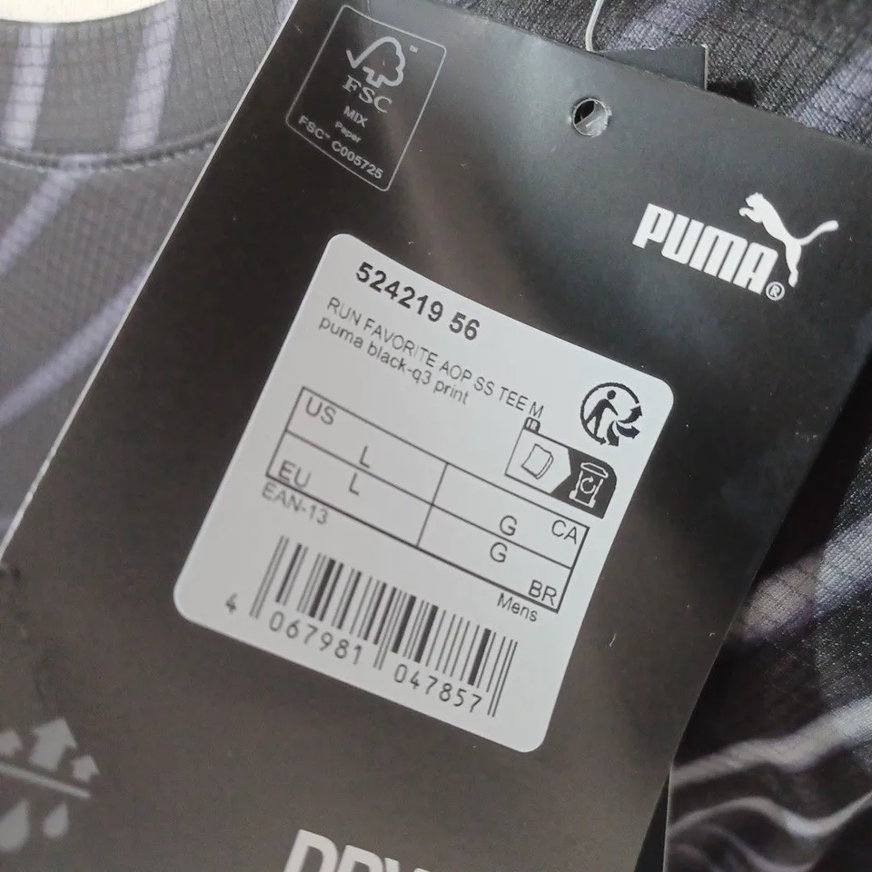 PUMA RUN T-SHIRT IN BLACK - EU L